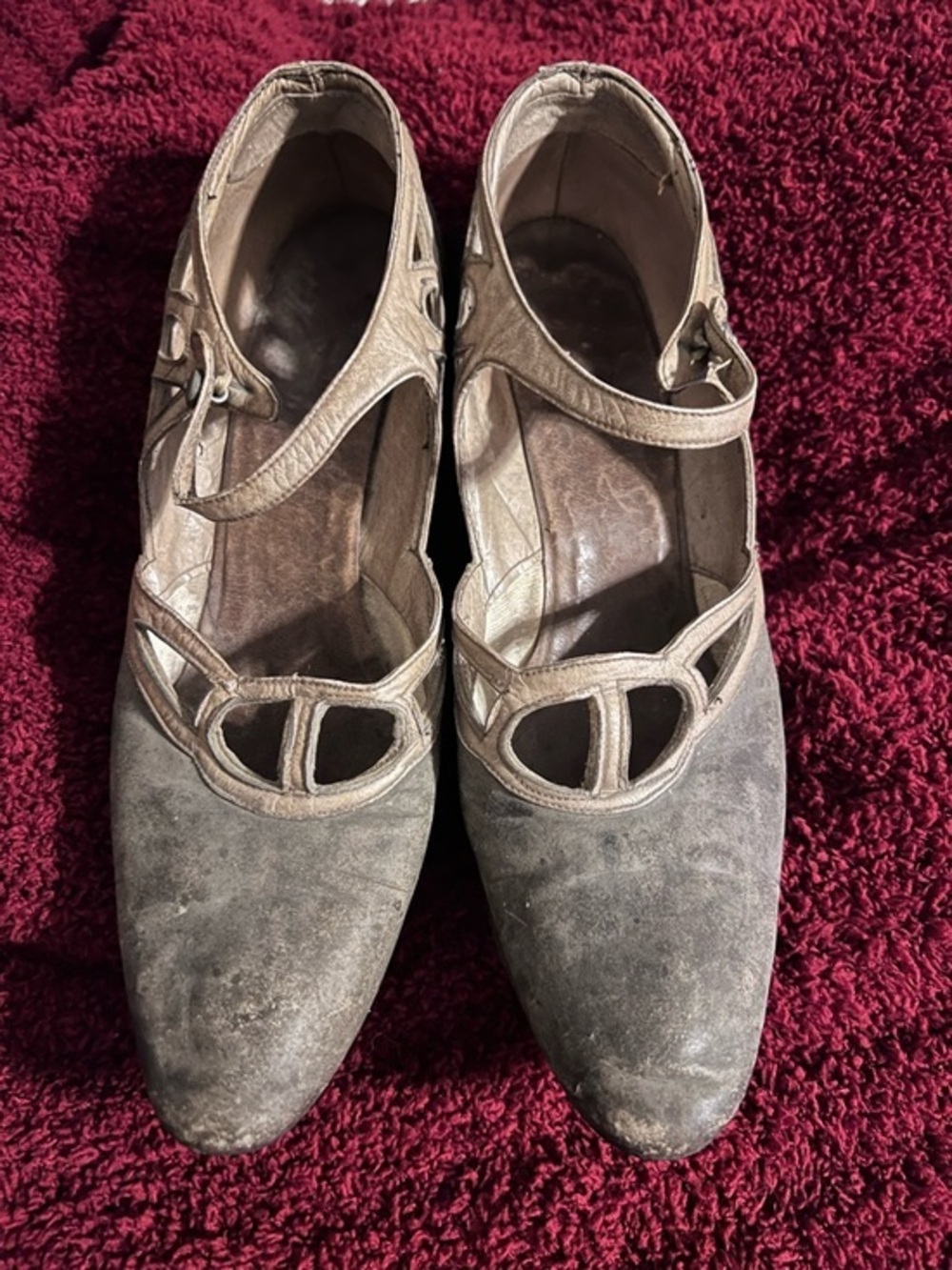 Antique/Vintage 20s Flapper T-strap shoes